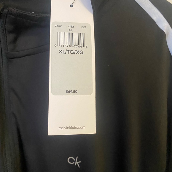 Calvin Klein technical long sleeve training shirt brand new with tag on - Picture 3 of 3